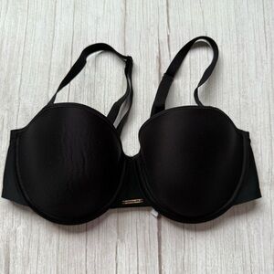 Chantelle Bare Essential Custom Fit T-Shirt Bra - Black